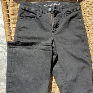 Universal Thread Flare High Waisted Jeans, size 2